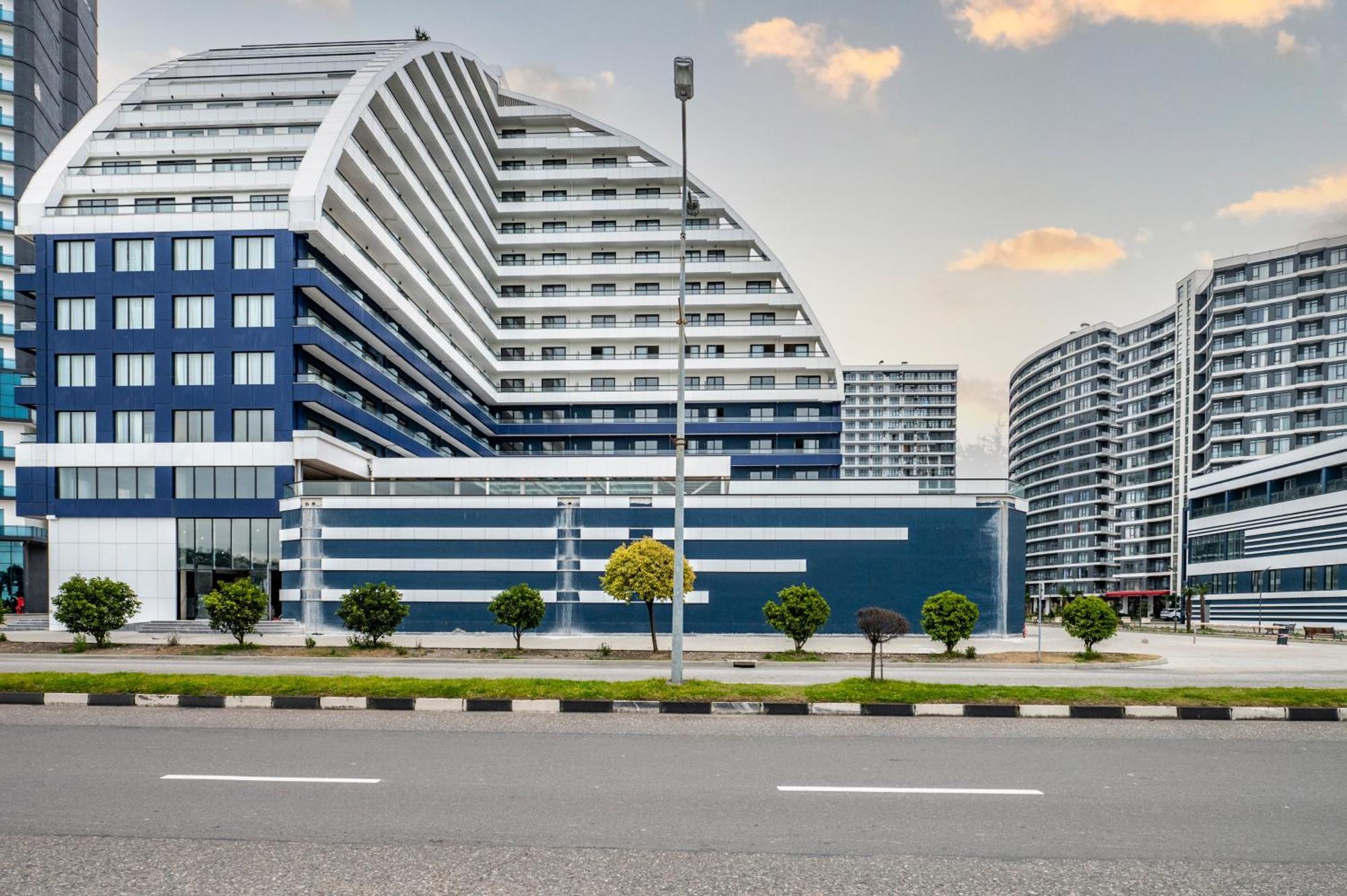 The Grandeur Hotel Batumi Ngoại thất bức ảnh