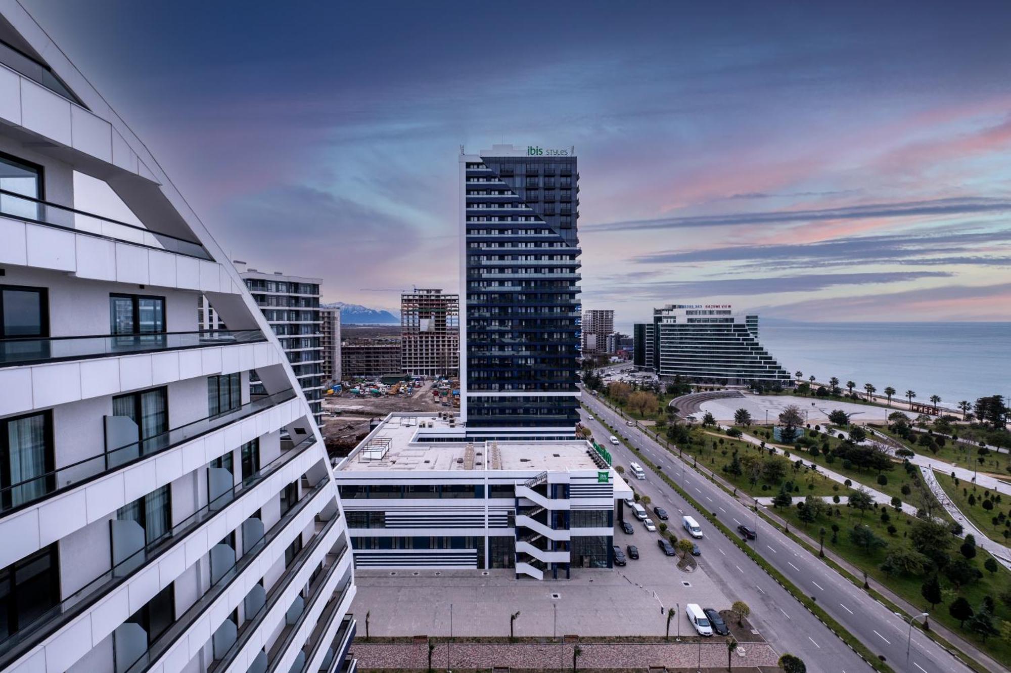 The Grandeur Hotel Batumi Ngoại thất bức ảnh